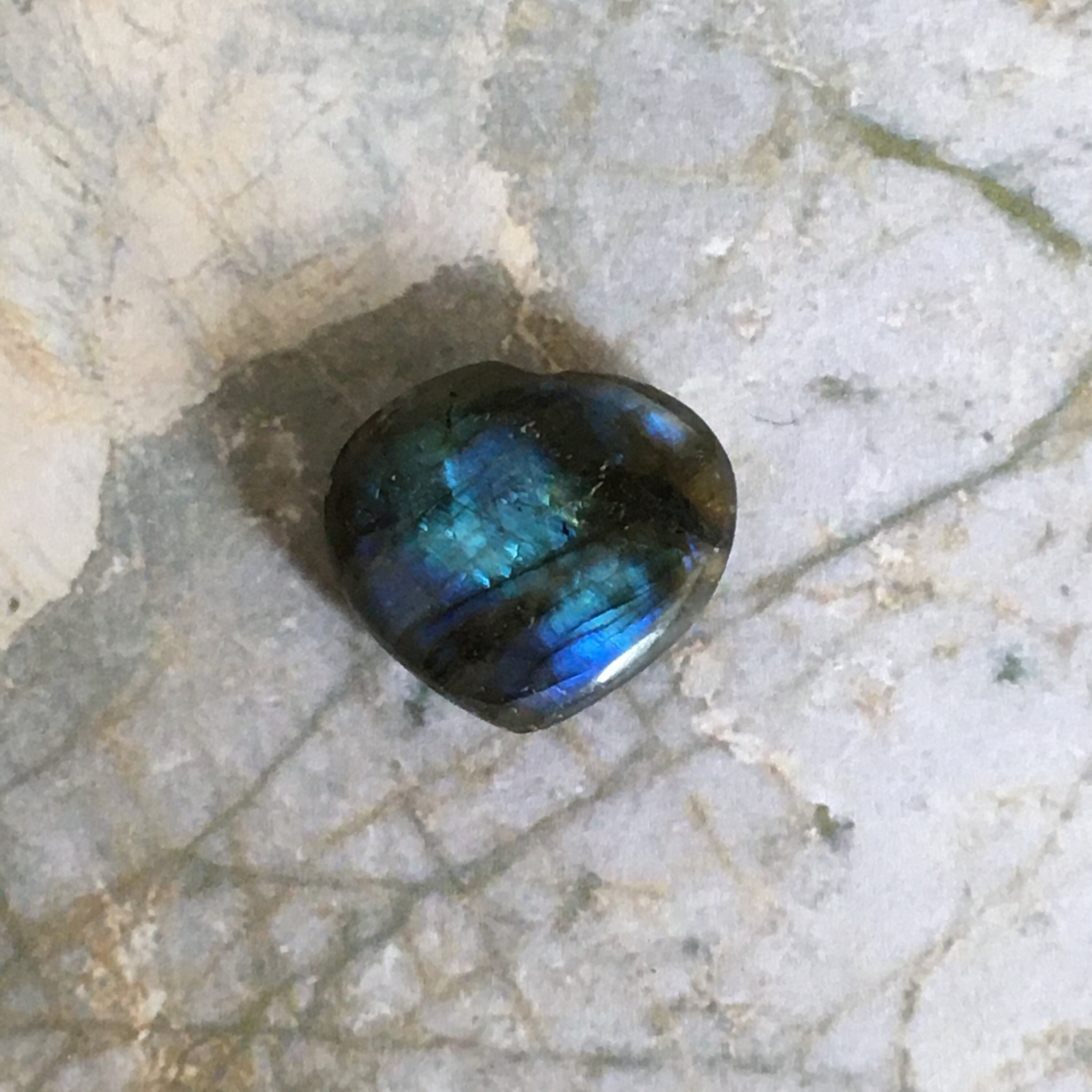 Labradorite | Pierre Naturelle