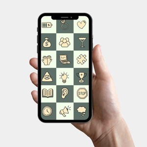 Może przedstawiać: Smartfon wyświetla siatkę ikon, w tym baterię, pierścionek, serce, worek pieniędzy, ludzi, kieliszek do martini, rękawice, laptopa, element układanki, wszechwidzące oko, żar&oacute;wkę, trofeum, książkę, ucho, znak stopu, zegar, megafon i chmurę.