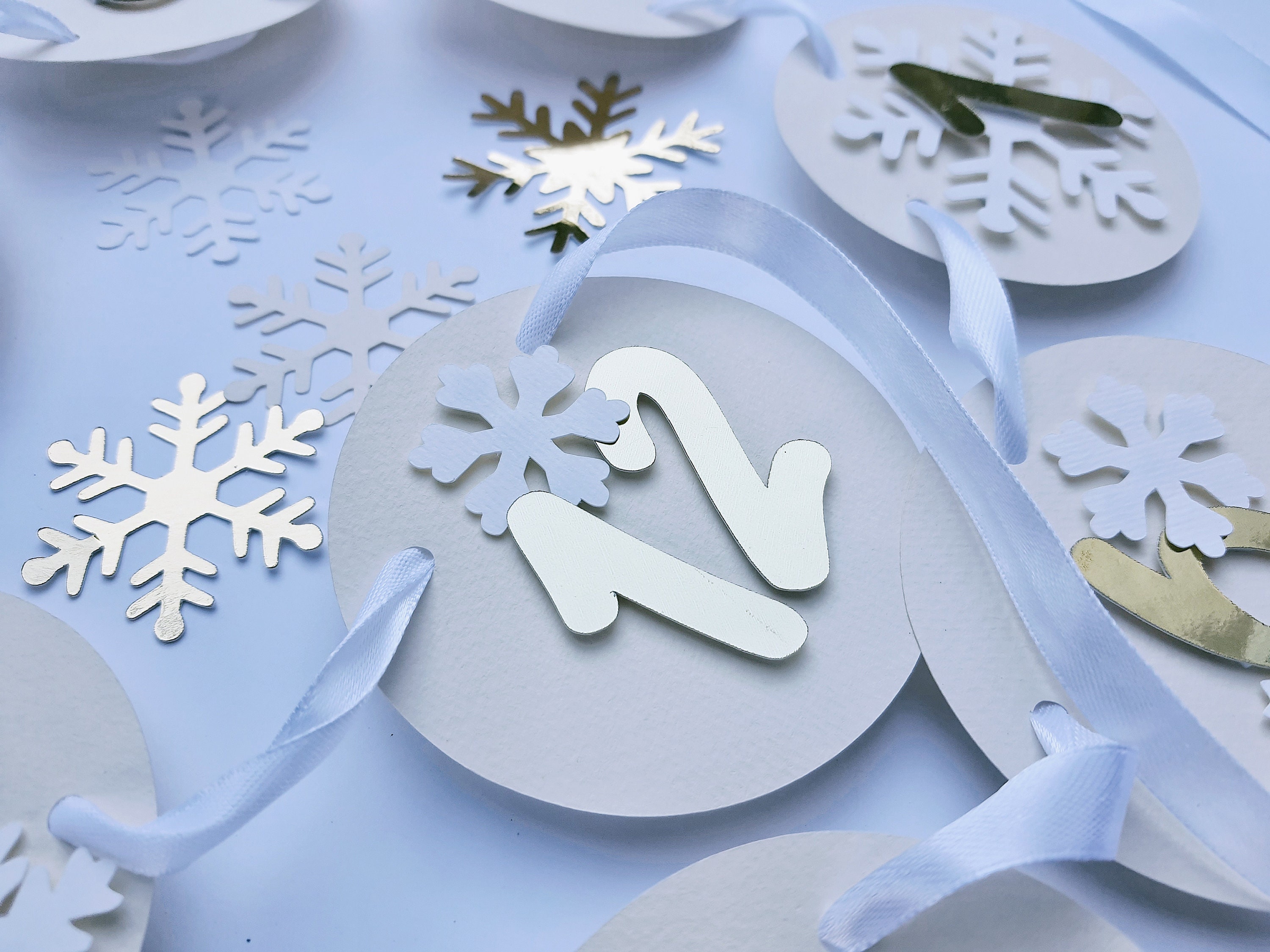 Kreatwow Banner Con Clip Per Foto 1° Compleanno – Tema Invernale Fiocchi Di Neve – 13 Clip Per Striscione - 2