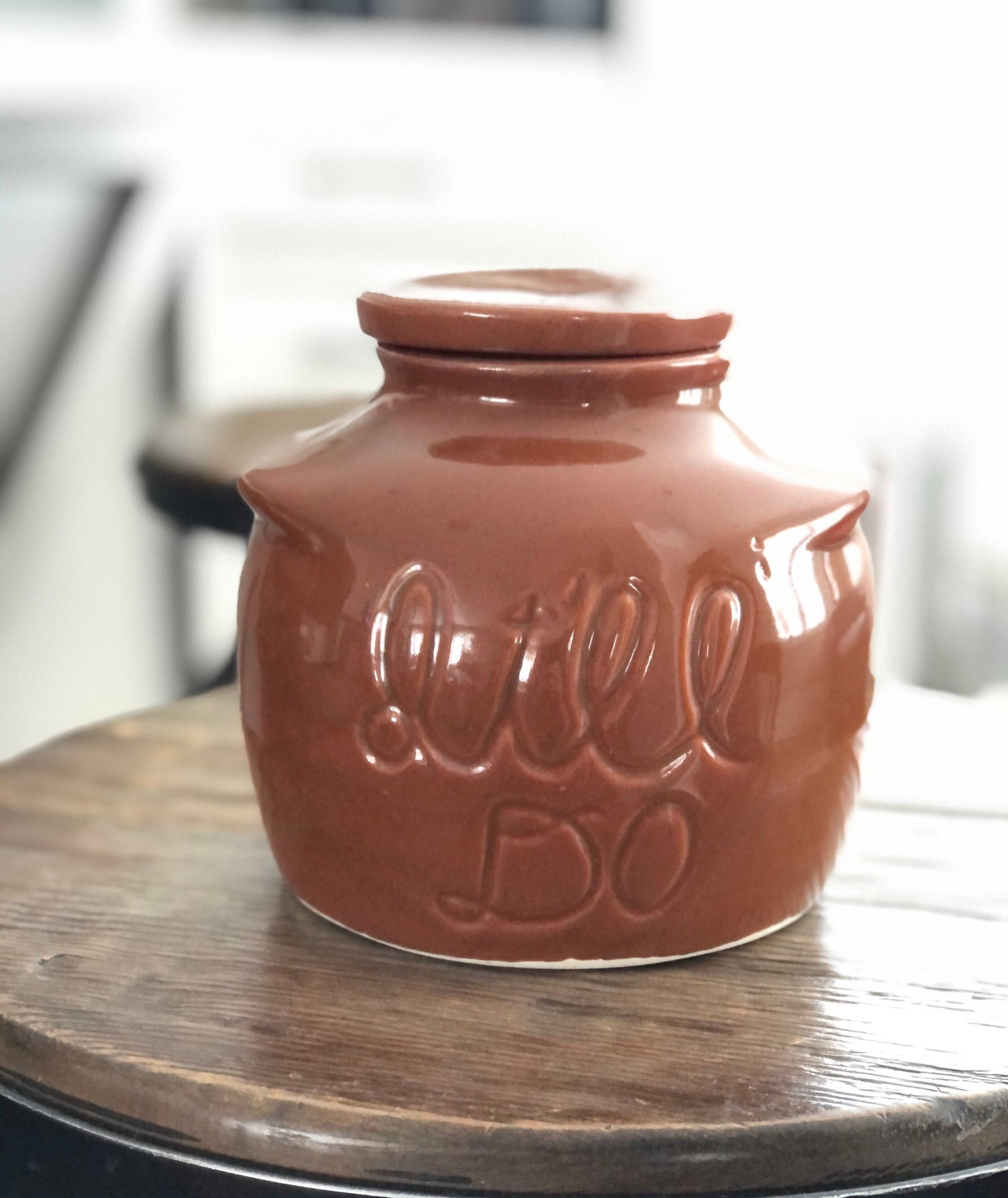 Eastland Vintage It'll Do Pottery Jar from House of Webster Texas Eastland Vintage It'll Do Pottery Jar from House of Webster Texas