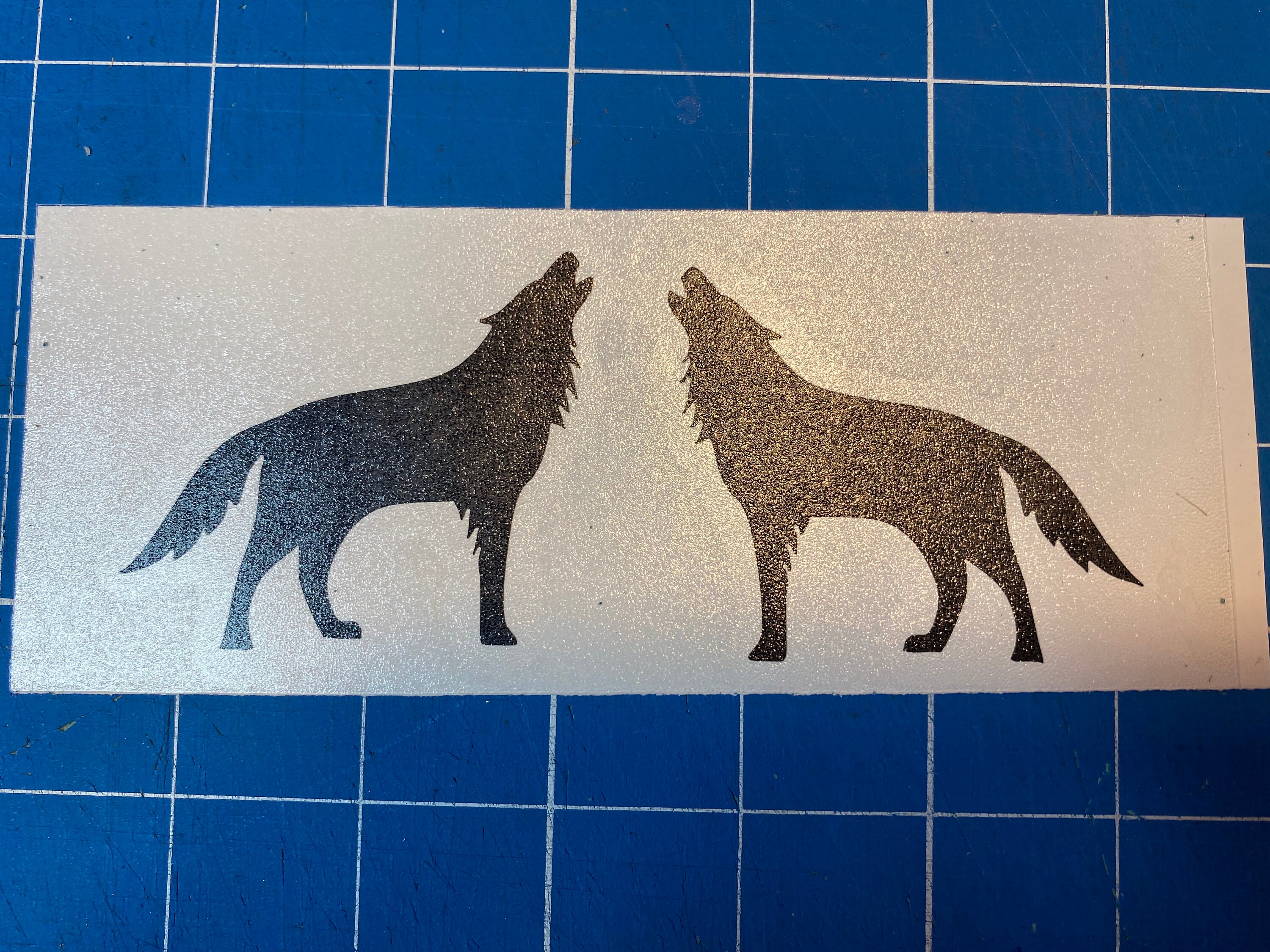 Set of 2 Howling Wolves Vinyl Decal 30 Colors Multiple Etsy