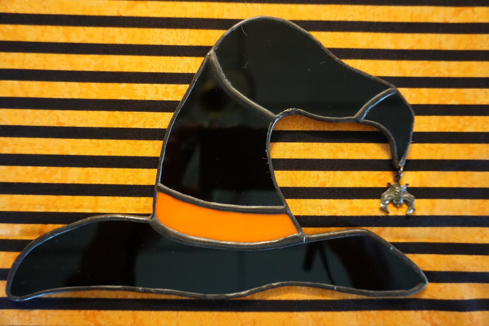Stained Glass Witch Hat Chandelier, Gothic Chandelier For Halloween This Year 14 681x681