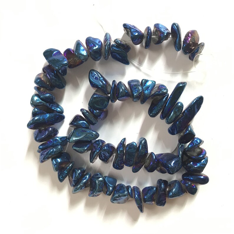 Full Strand Multicolor Titanium Rock Crystal Quartz Chip Nugget,Polished Druzy Quartz Raw Gems Plated Colorful Crystal Freefrom Tiny Bead