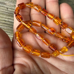 1+ string of 8 mm amber organic Gemstone Beads, yellow mix color tumbled stone cuboid nugget beads, Goldenrod fossilized resin