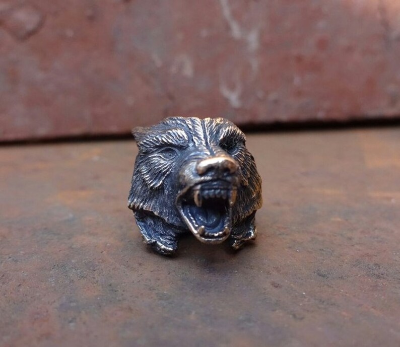 Paracord bead Wolf Berserk knife bead-lanyard | Etsy