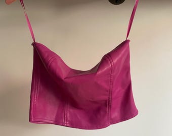 Y2K vintage pink faux leather corset tube top. By Motel size medium. Zip back. 15” armpit to armpit. 8” long