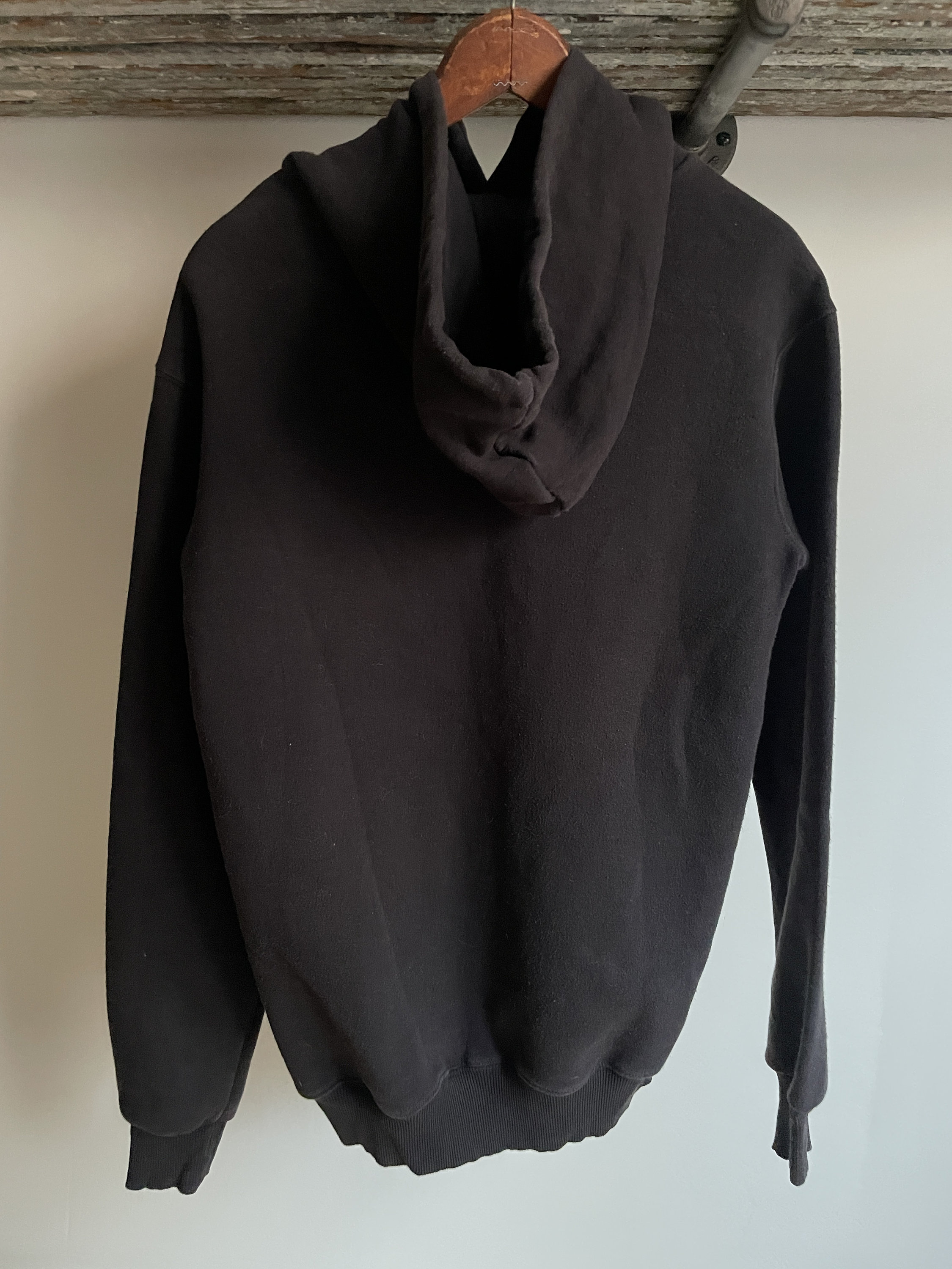 Vintage Onyx 90's Hip Hop Rap Group Logo Hoodie. Size Small Vintage Onyx 90's Hip Hop Rap Group Logo Hoodie. Size Small