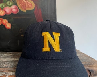 Vintage Navy naval university fitted cap size 7 1/8 made in the USA by California Headwear Los Angeles. All wool