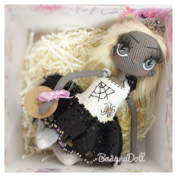 crochet cute dolls