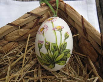 Easter egg, real duck egg with daisy motif Easter decoration handmade spring