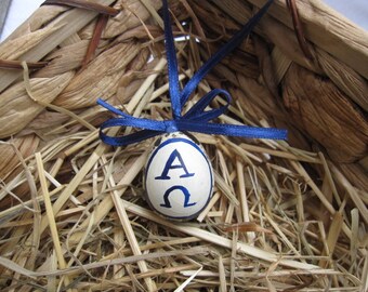 Mini Easter egg, real quail egg hand-painted with religious motif, Easter decoration