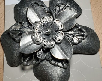 Silver Flower Pendant #77
