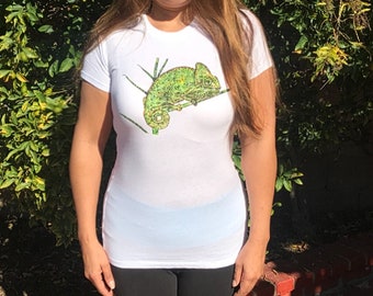 Unisex Chameleon Tshirt. Hand painted t-Shirt. Animal Tshirt. Hand drawn tee. t-shirt.Reptile tshirt. Soft tshirt. Watercolor tshirt.