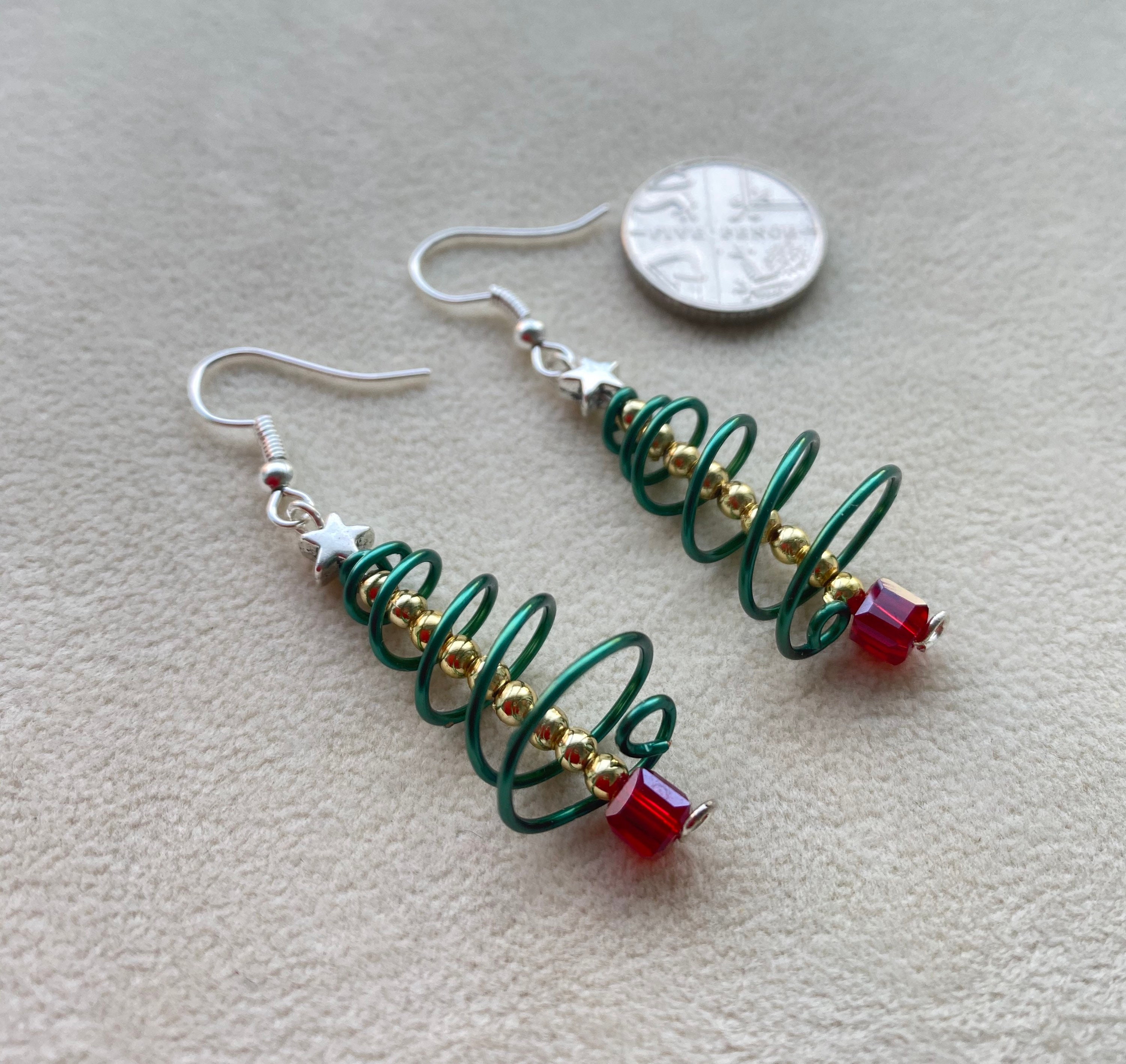 Make Margarita Christmas Tree Earrings to Make Merry - Rings and  ThingsRings and Things