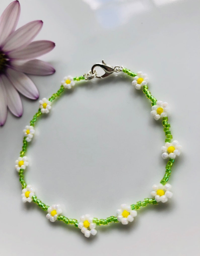 Daisy Bracelet Seed Beaded Daisy Bracelet Seed Beaded Daisy Etsy
