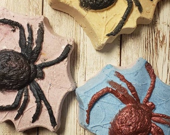 Spider Bath Bomb