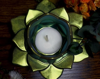 Lotus Candle Holder- Resin