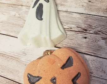 Halloween Bath Bombs