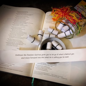 Encouragement Jars ~ Daily Scripture Jar ~ Quotes of Encouragement ~ Encouragement Gift