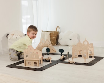 Pista de coches de madera personalizada para niños pequeños Regalo personalizado para bebés Regalo perfecto para bebés Pista de carreras de juguetes 1 2 3 años Ideas de regalos para niños