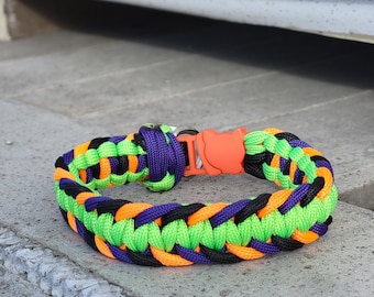 Triple Cobra Cat Collar
