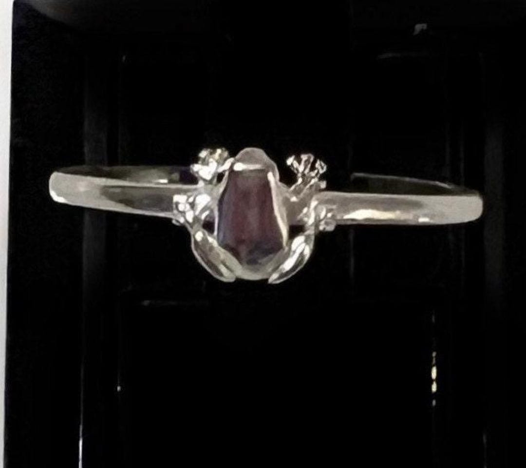 Frog Ring, Sterling Silver, Tiny Frog, Cute - Etsy