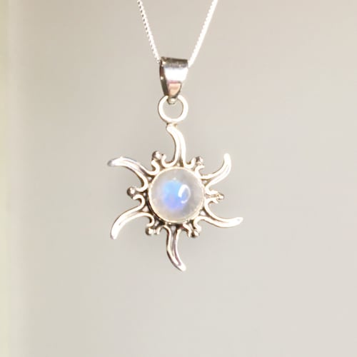 Collier pierre de lune arc-en-ciel, pendentif soleil pierre de lune en argent sterling, véritable pierre de lune arc-en-ciel, avec ou sans chaîne