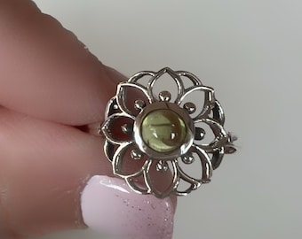 Peridot Ring, Sterling Silver Mandala Ring, boho and hippie, August Birthstone