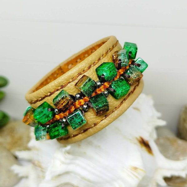 Bracelet en cuir brun avec perles tressées kumihomo, manchette perlée multicolore unique faite à la main pour la femme, idées de cadeaux de bijoux originaux pour elle