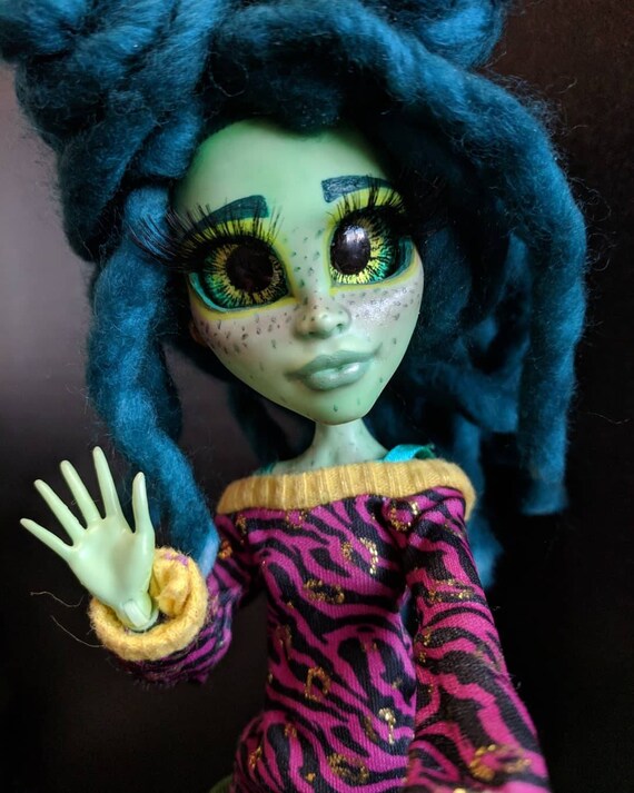Emra Custom Venus Mcflytrap Monster High Doll Etsy