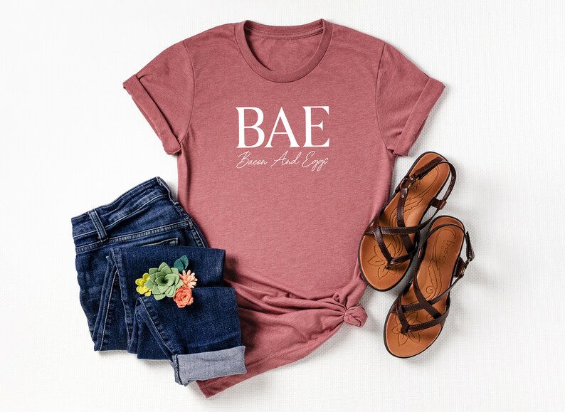 Time For Brunch Bacon And Eggs Bacon Gifts Carnivore Shirt Best Friend Gifts Bacon Tshirts Food Clothing BAE T-Shirt