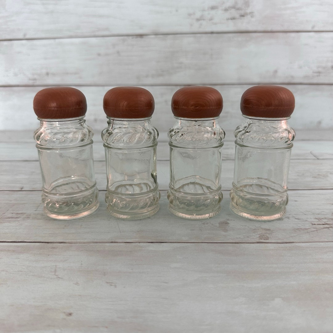 Vintage Glass Spice Jars With Plastic Lids Set of FOUR Etsy