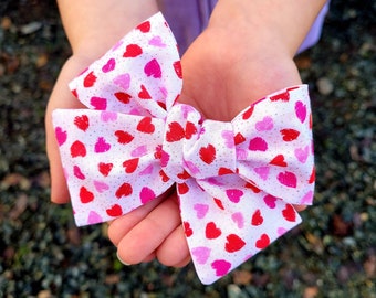 Glitter Heart Bow. Valentine Bows. Valentine's Day Baby Bows. Valentine's Hair Clips. Baby Girl Bows. Valentine's Hair Accessories.