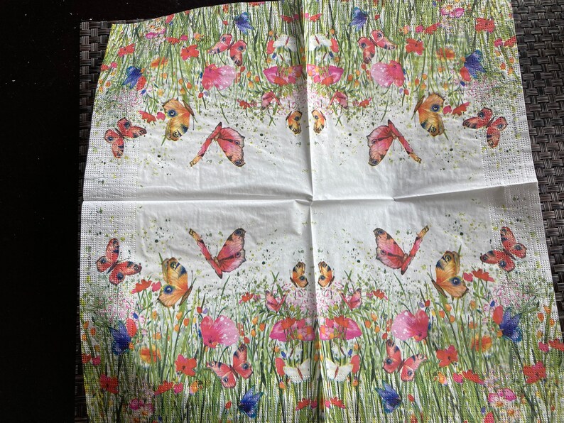 FREE SHIP Decorative Tissue Luncheon Napkin for Decoupage Wild Flowers Meadow image 2