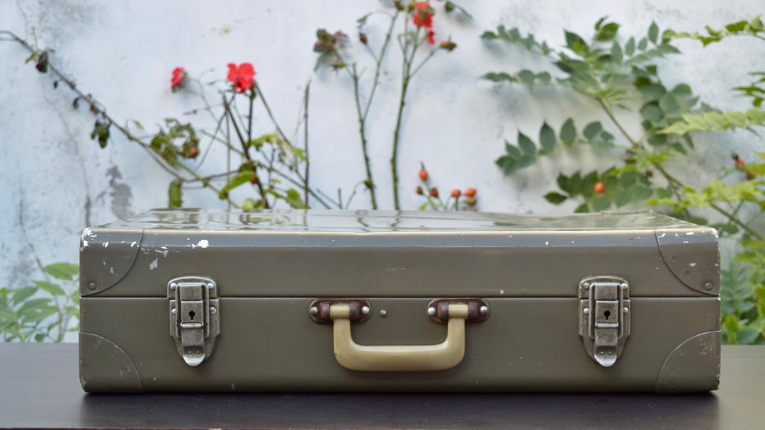 Militaria Old Military Suitcase in Khaki Painted Aluminum Etsy