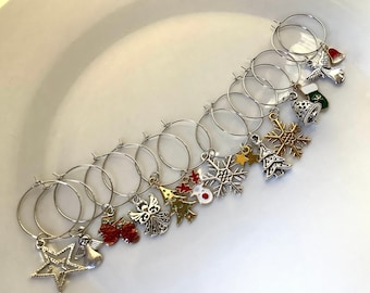10 or 14 Christmas wine glass charms, wine charm, party favour, Christmas charm, glass marker, Christmas decoration, Party accessories