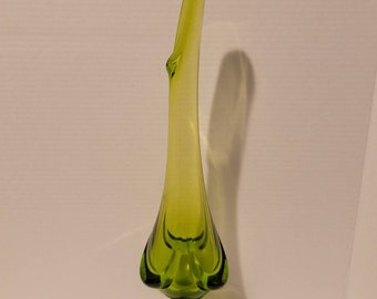 Vintage Viking Glass Avocado Green Mid Century Three Toe Footed Modern Made in USA