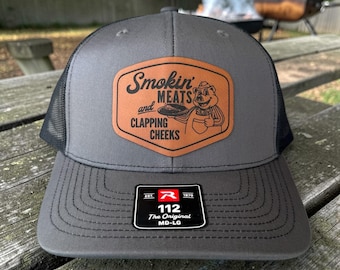 Smokin Meats und klatschende Wangen Lustige Hut Männer Unangemessen | Grill Geschenk für Mann