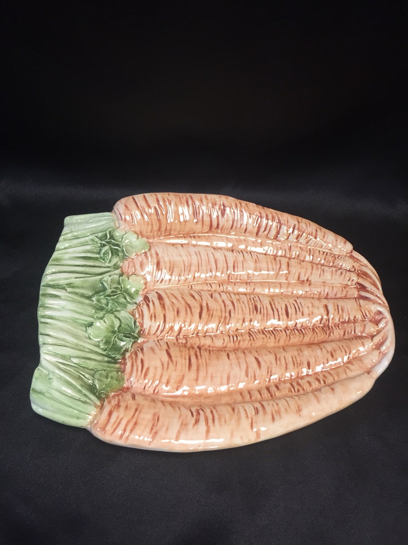 Italian Ceramic Carrot Bunch PlateTray-orange and green
