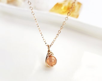 Dainty Sunstone Necklace, 14K Gold filled, Rose Gold Filled, Sterling Silver, Layering Necklace, Healing Crystal Pendant