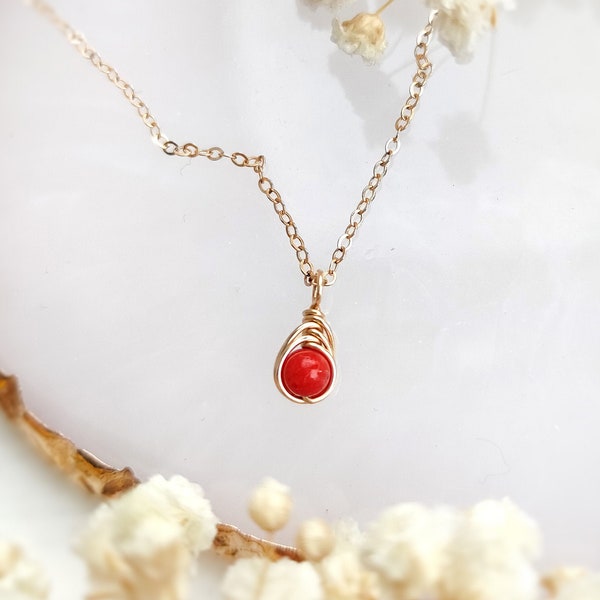 Collar de coral rojo, oro de 14 quilates - relleno de oro rosa - collar colgante de coral rojo delicado de plata esterlina, regalo para ella
