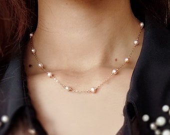 Zarte Rose Gold Perlen Halskette, 14K Rose Gold gefüllt, Süßwasser Perle Choker, zierliche Braut Halskette, Geschenk für sie