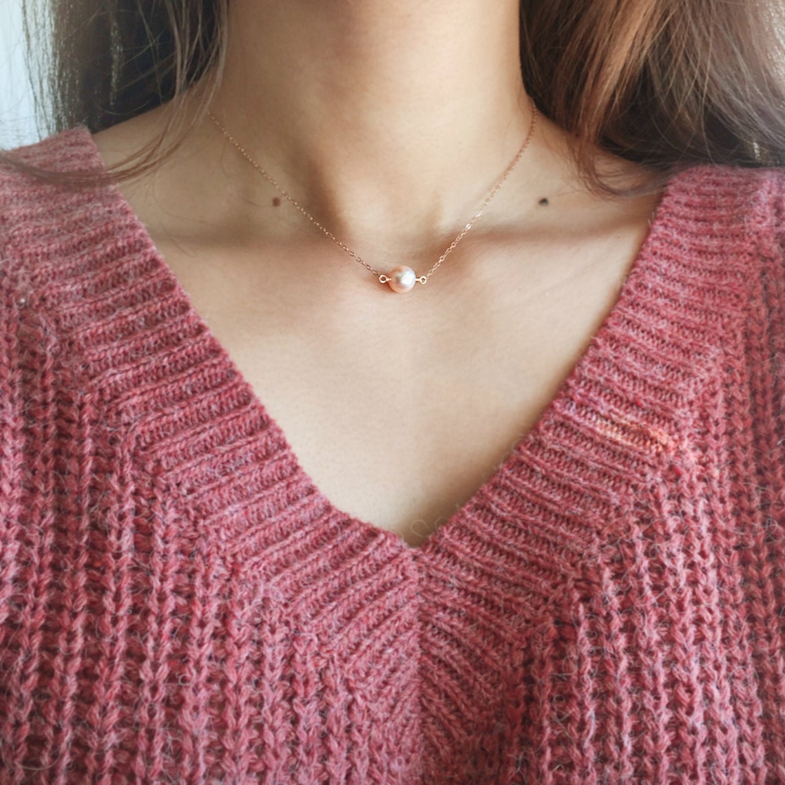 Single Rose Gold Pearl Necklace