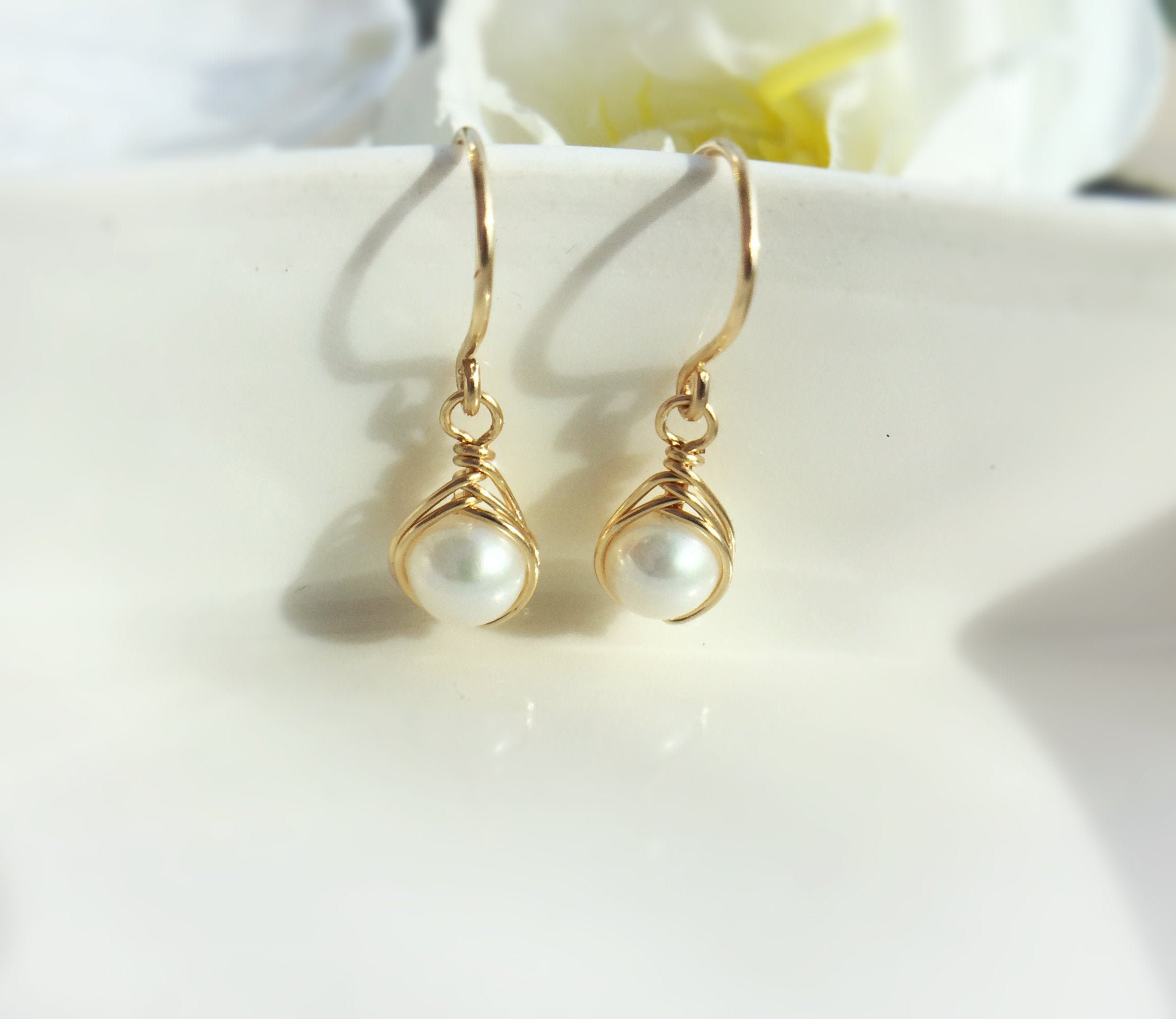 Dainty White Pearl Teardrop Earrings