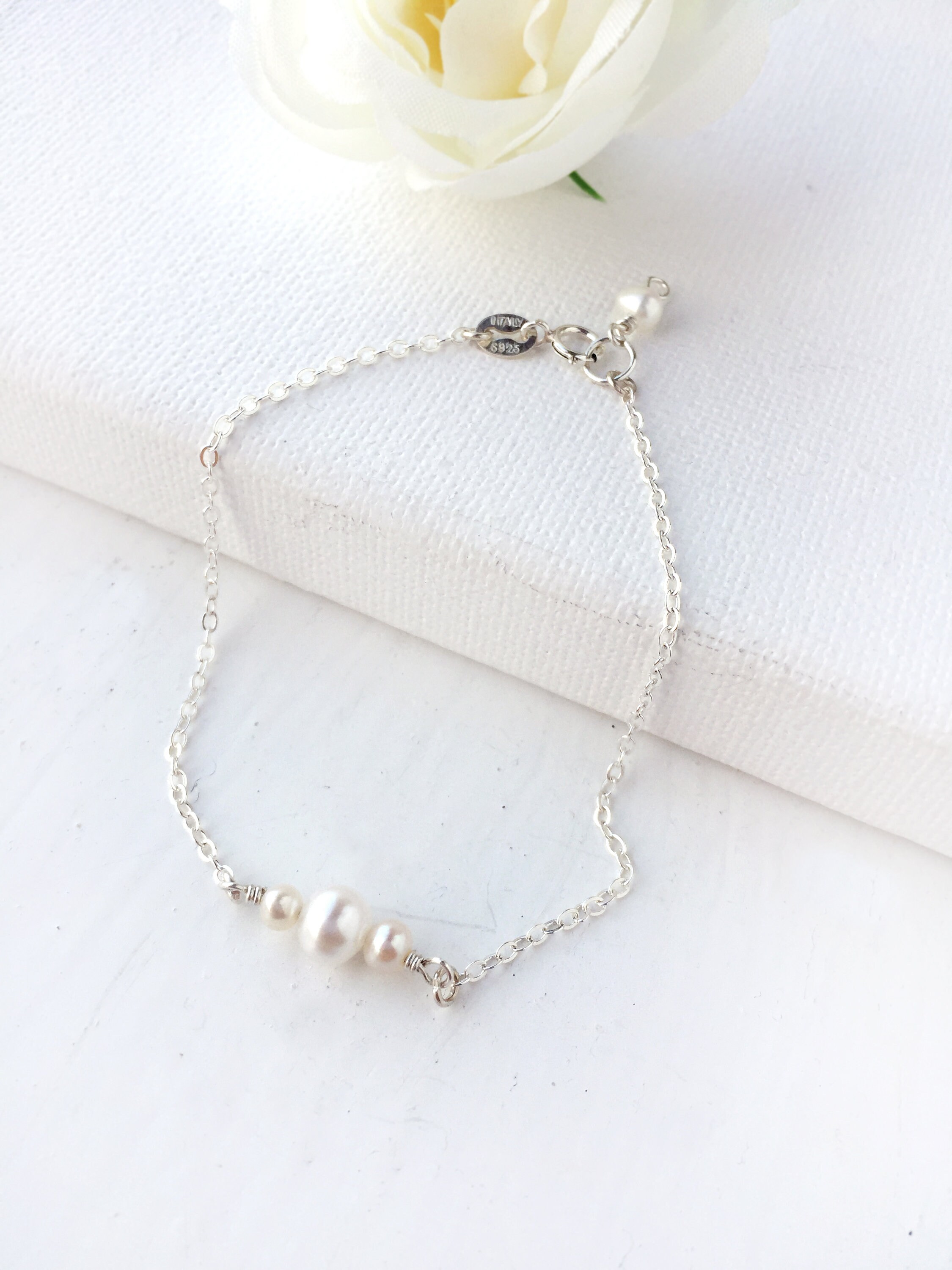 Sterling Silver Pearl Bracelet main image 1