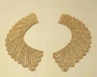 embroidered children's collar, gold