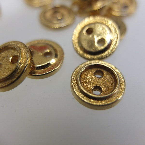 Vintage buttons, gold colored, 15 pieces, with groove