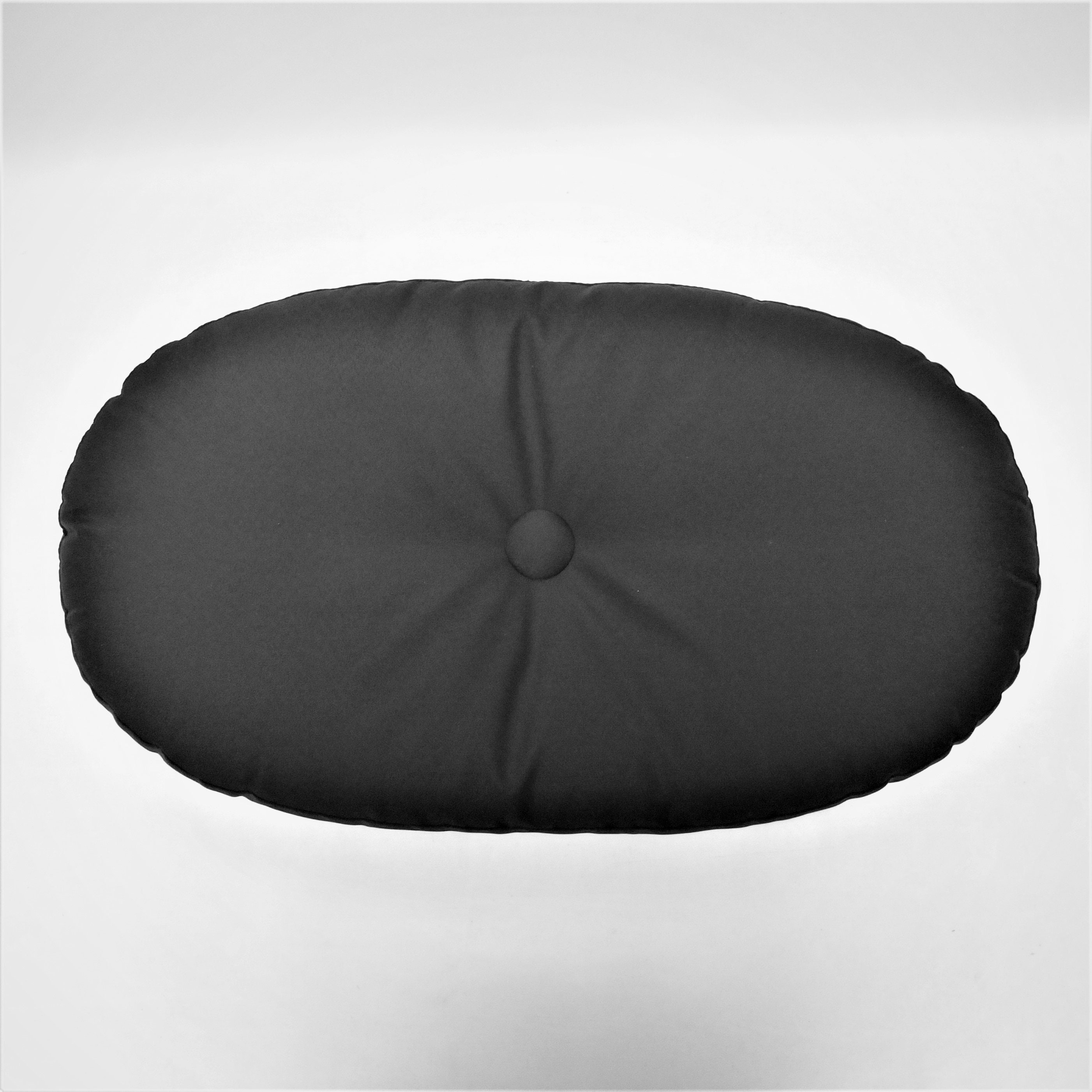 Oval hot sale outdoor cushions