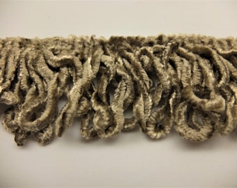 Chenille velvet bristle in 4 different colours