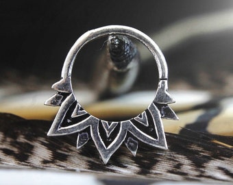 Silver Septum, NICKEL FREE, Playful Nose Ring, Pointed Piercing, Floral Pattern, Lotus Flower, Tribal Jewelry, Elegant Nose Jewelry